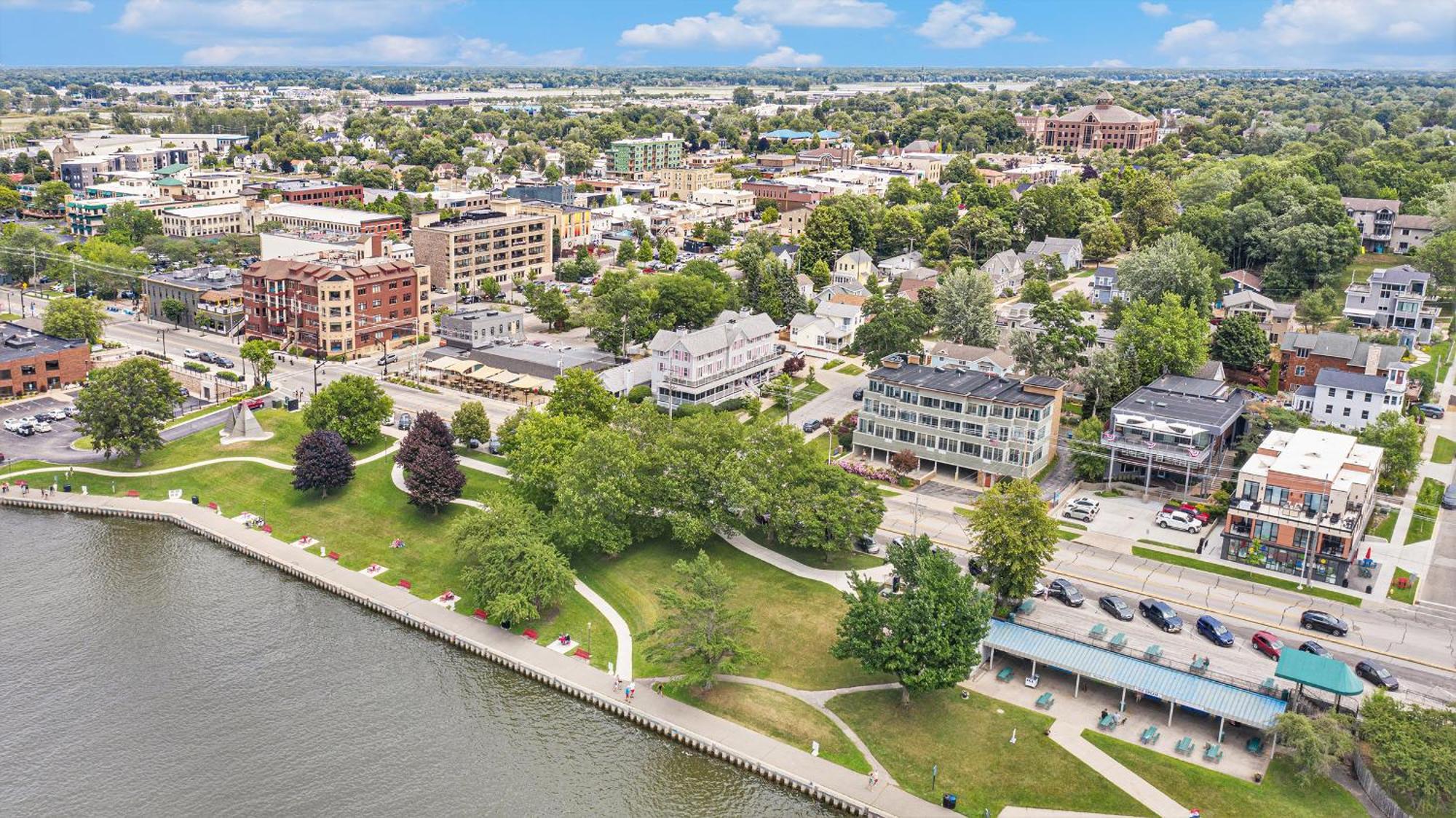 Harbor House Inn Grand Haven Εξωτερικό φωτογραφία