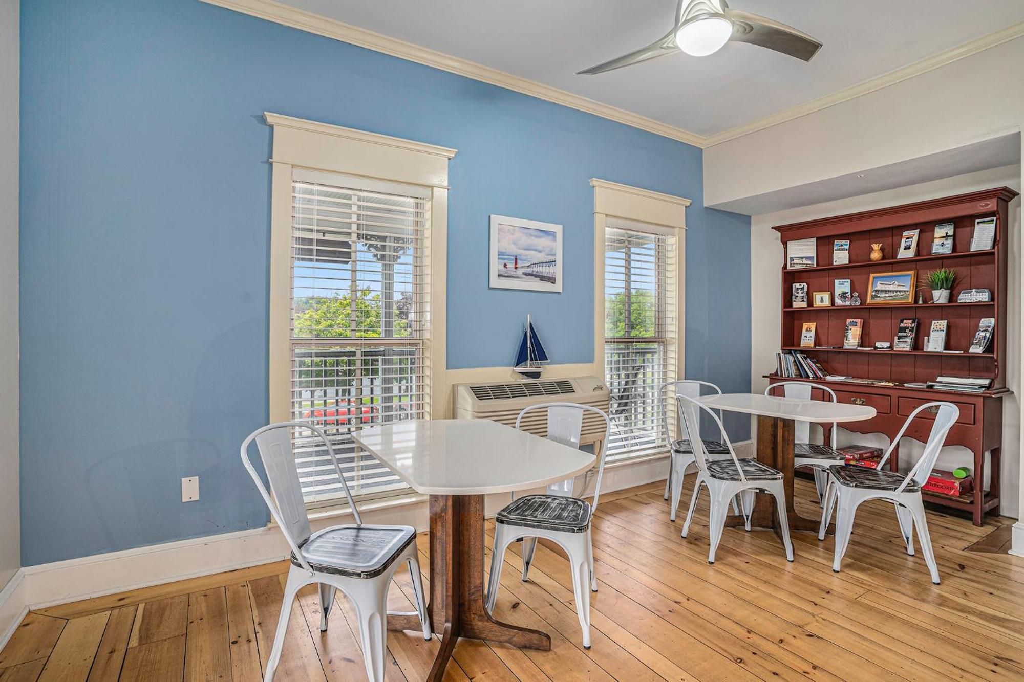 Harbor House Inn Grand Haven Εξωτερικό φωτογραφία