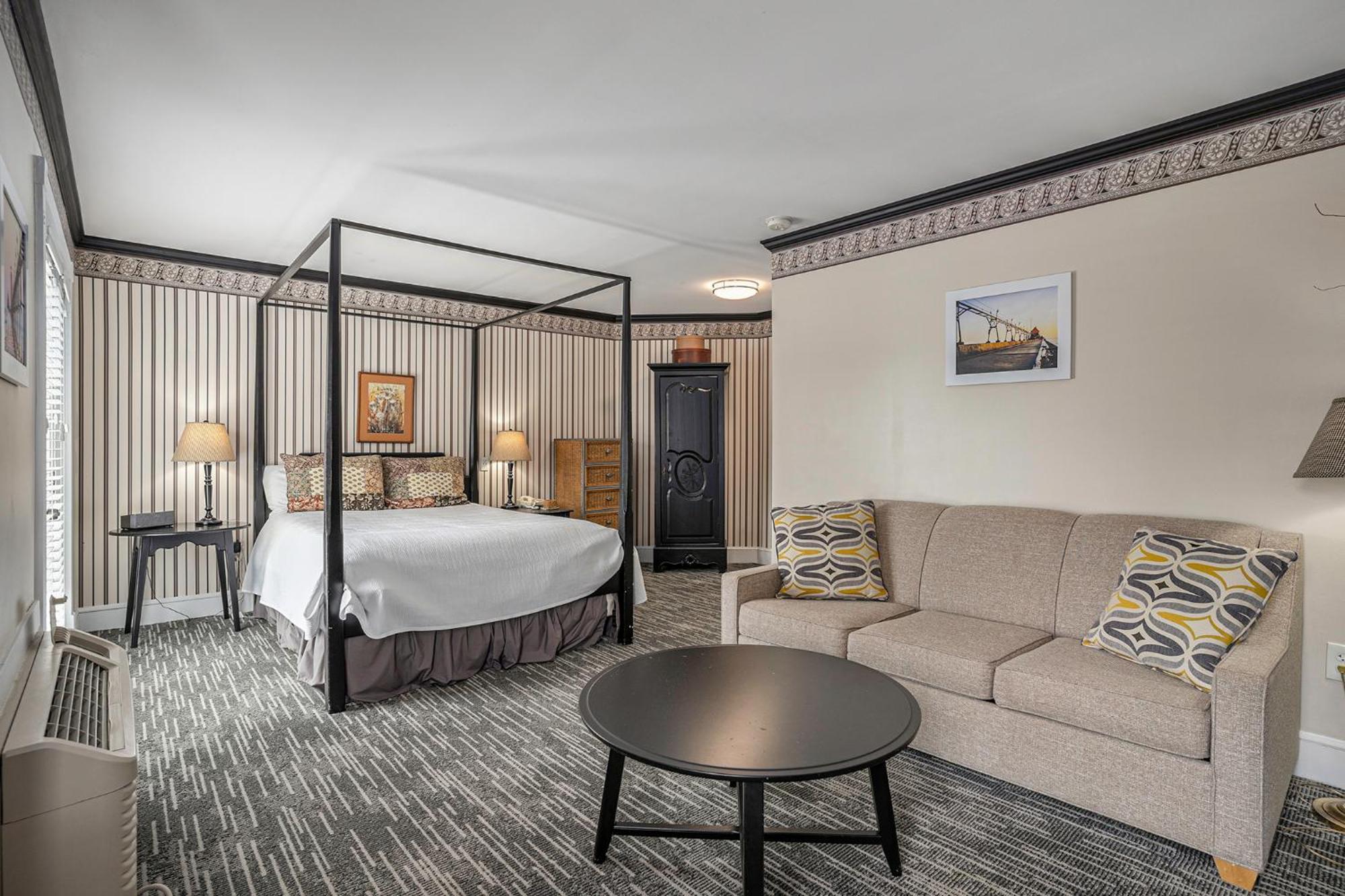 Harbor House Inn Grand Haven Εξωτερικό φωτογραφία